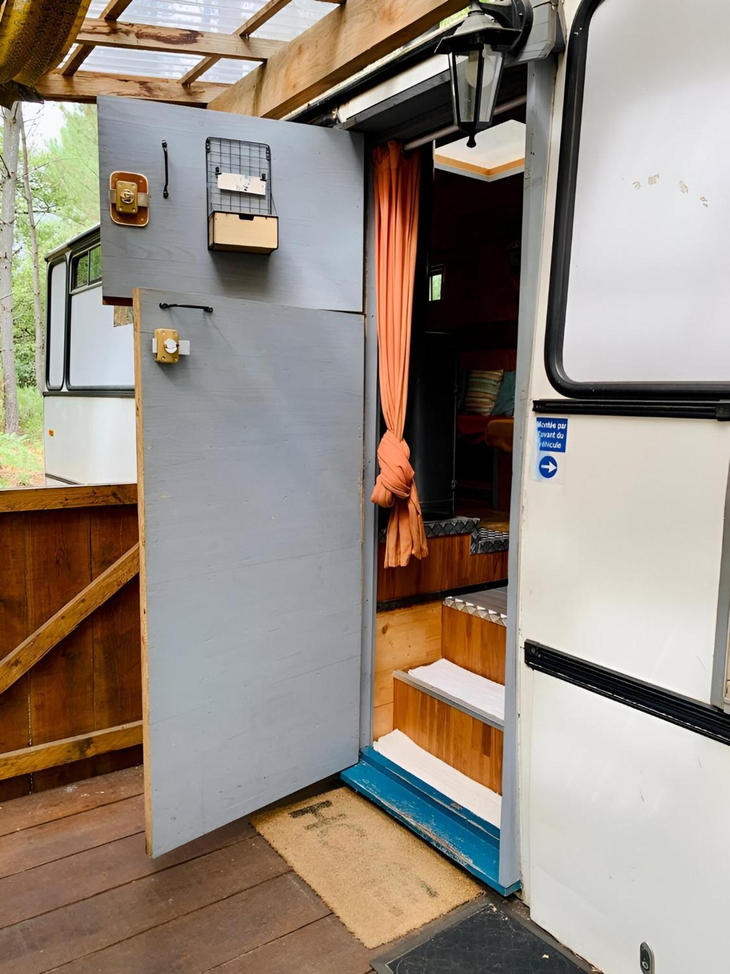 Into The Wild - Nos 5 Logements "Atypiques" Belin-Beliet Room photo